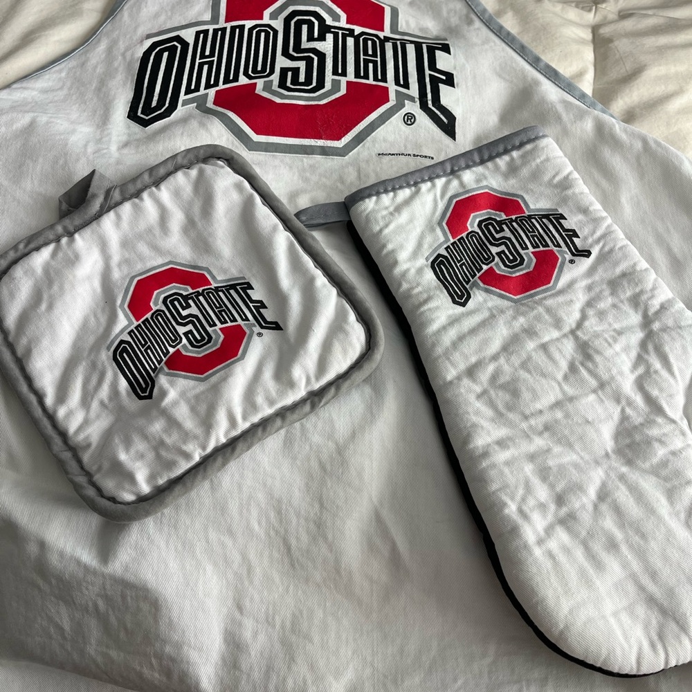 Ohio State Apron and Mitt Set
